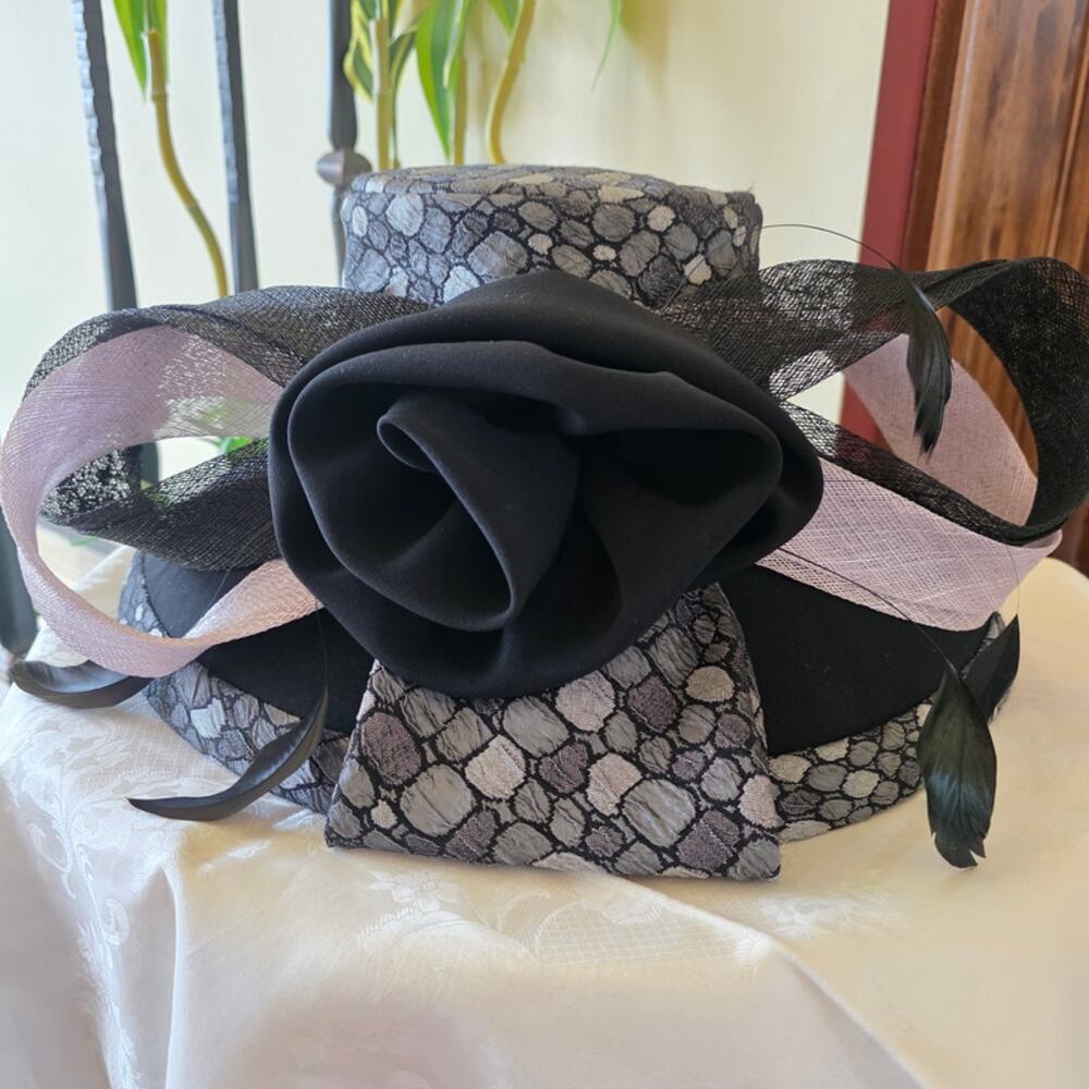 NWT Elite Champagne black grey‎ pebble hat and purse set